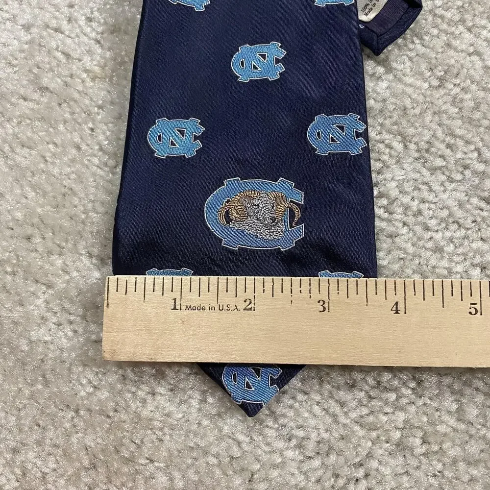 VTG UNC Tie Mens Blue Silk Tar Heels Logo Carolina Tar Heels AOP Preppy